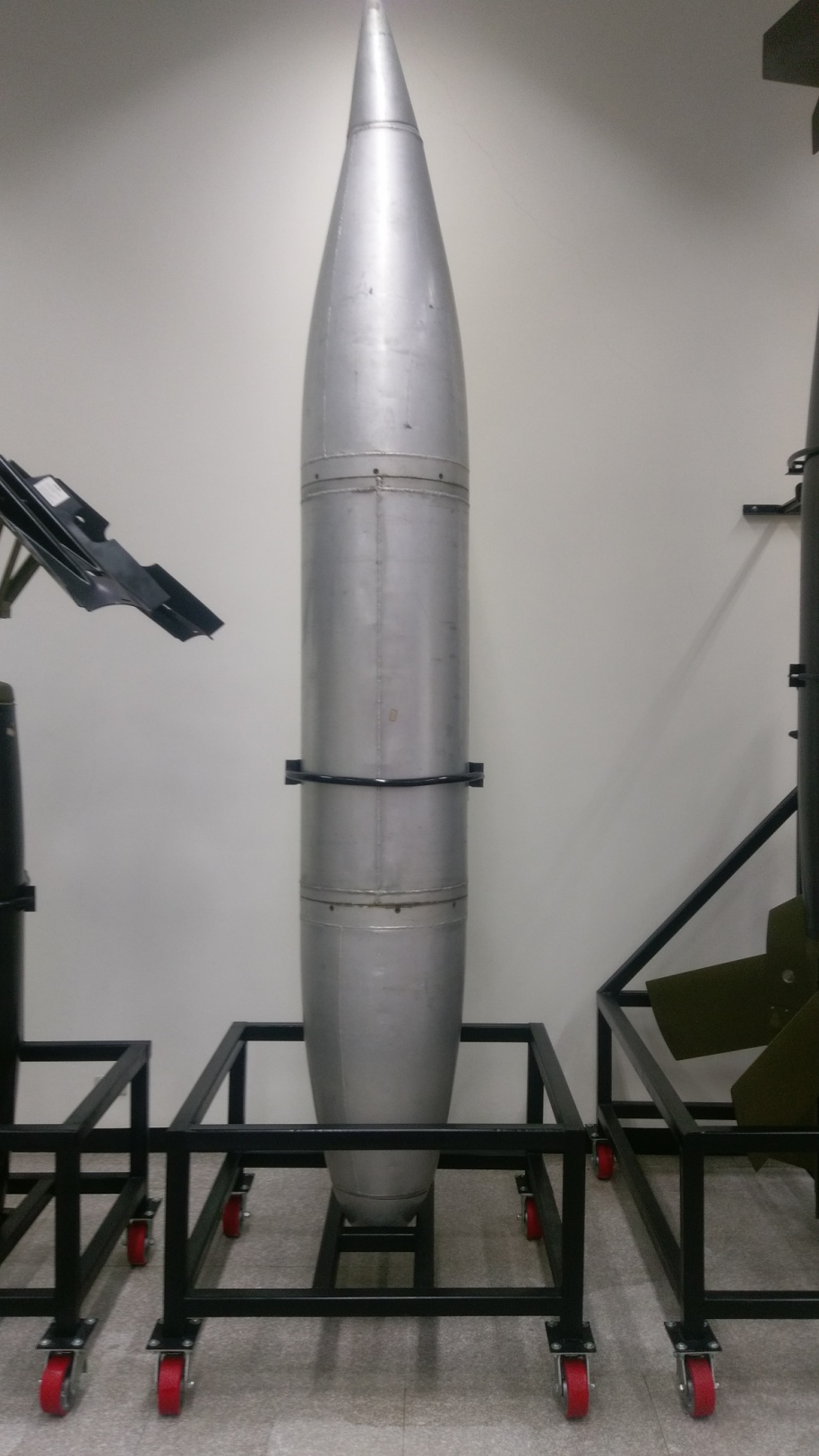 M-116A2式750磅汽油彈